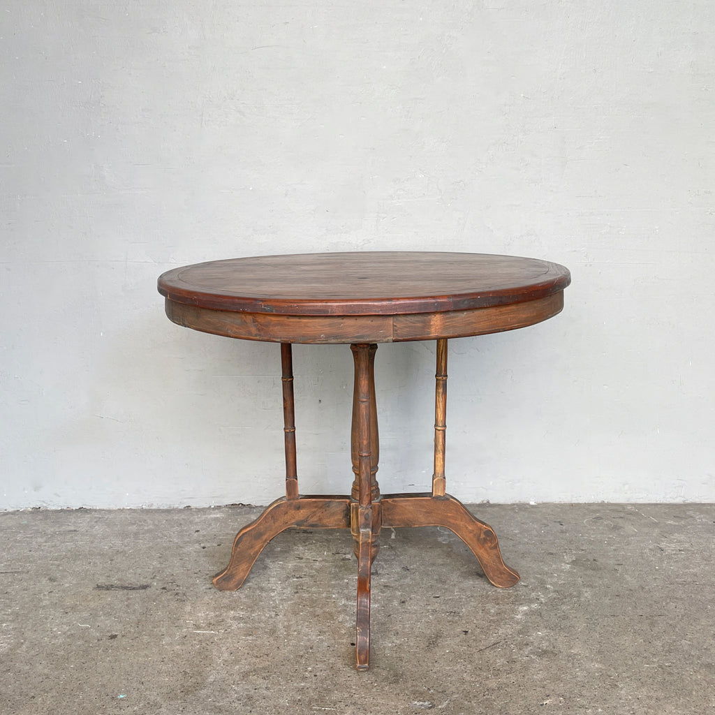 Round "Villa" Side Table - Large with Spindle Legs