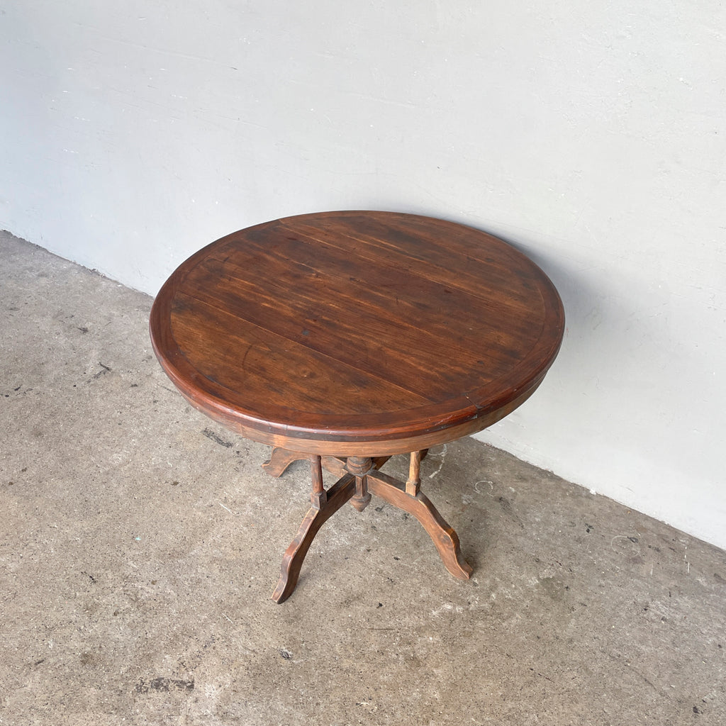 Round "Villa" Side Table - Large with Spindle Legs