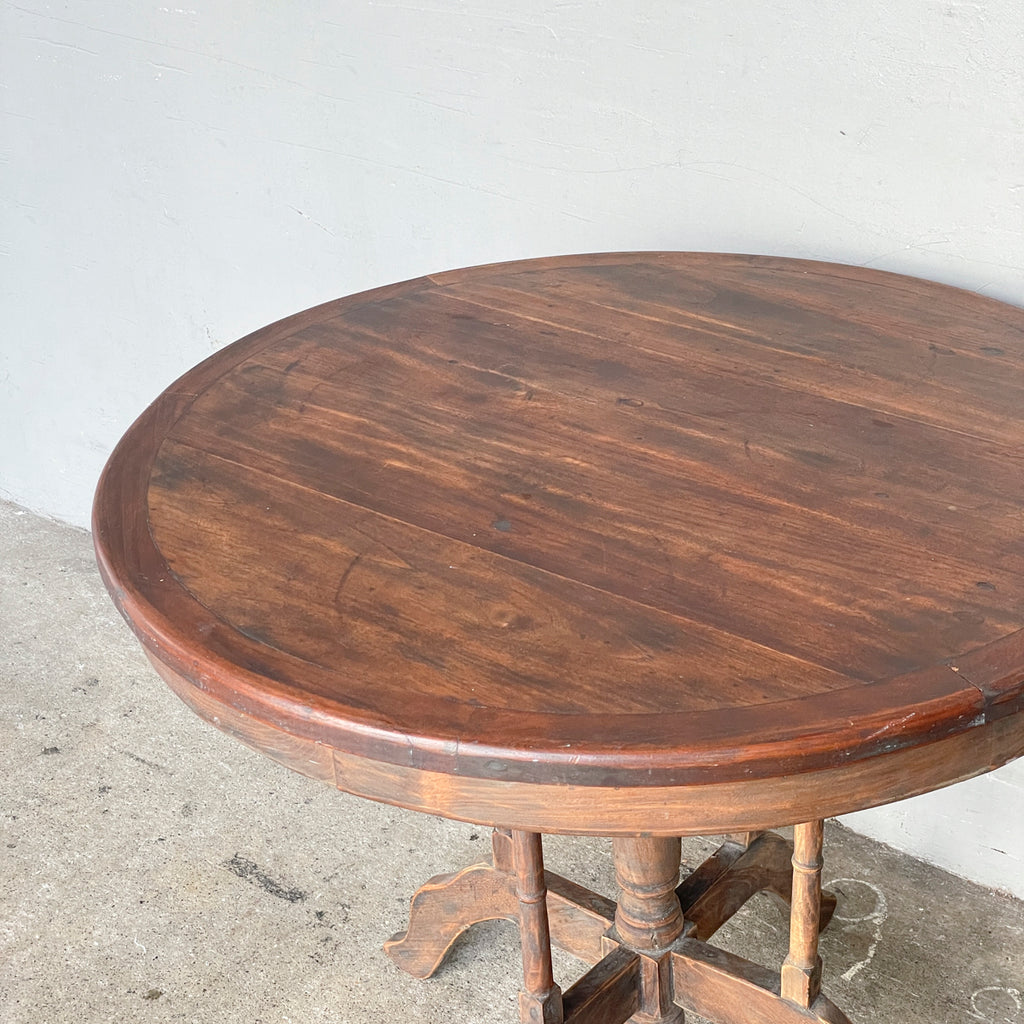Round "Villa" Side Table - Large with Spindle Legs
