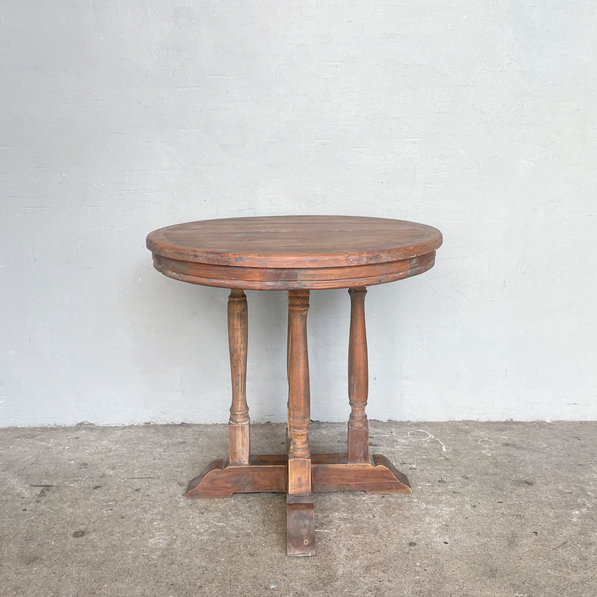 Round "Villa" Side Table - Cross Base