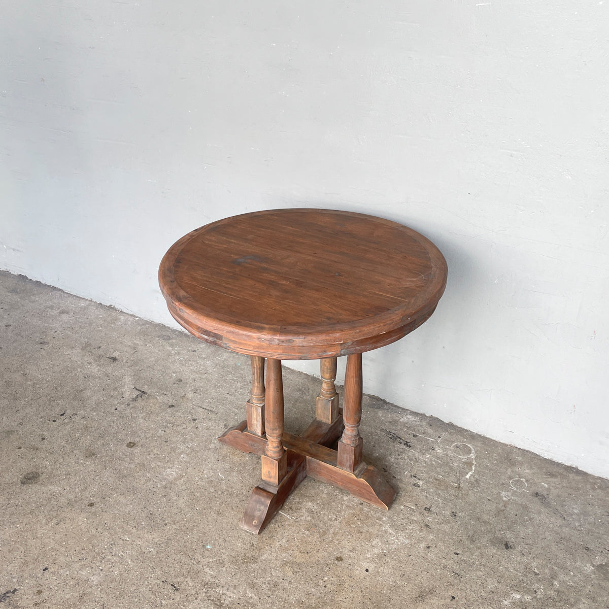 Round "Villa" Side Table - Cross Base