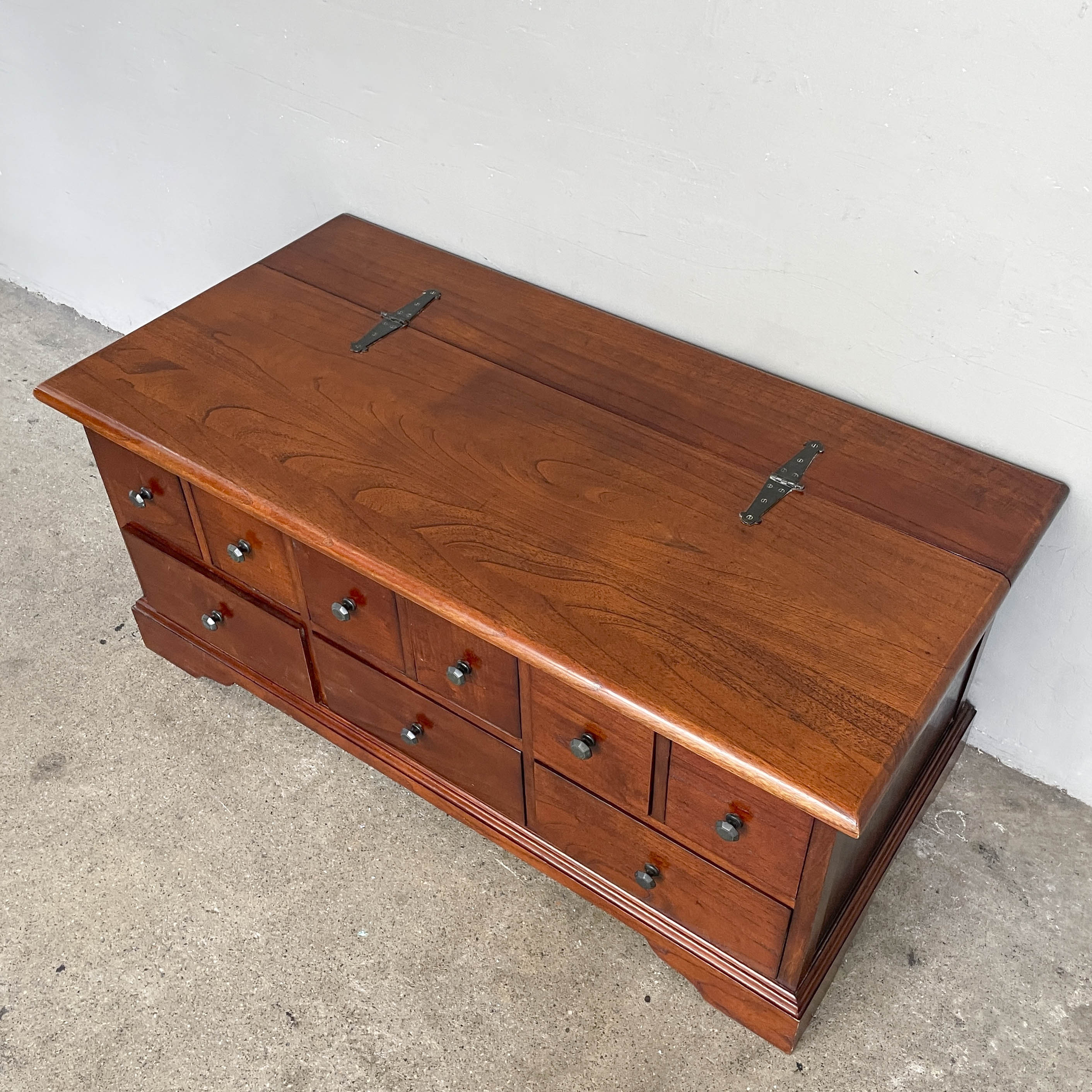 Cubby Drawer Storage Chest