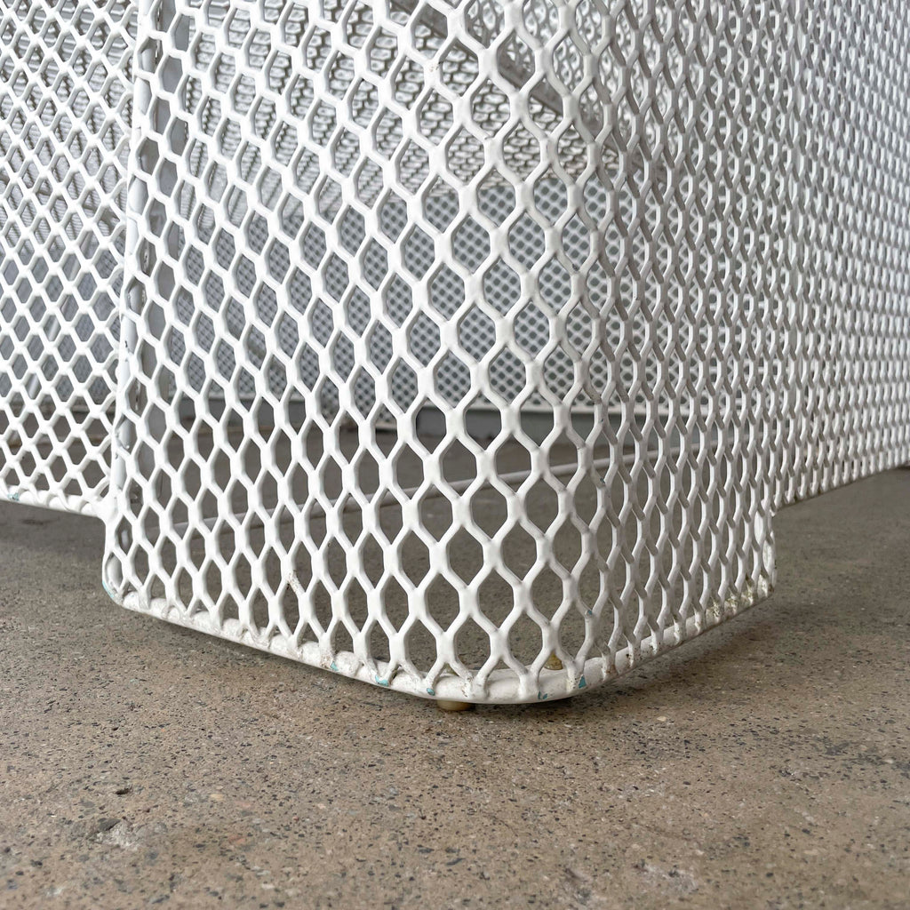 EMU Ivy White Mesh Sofa