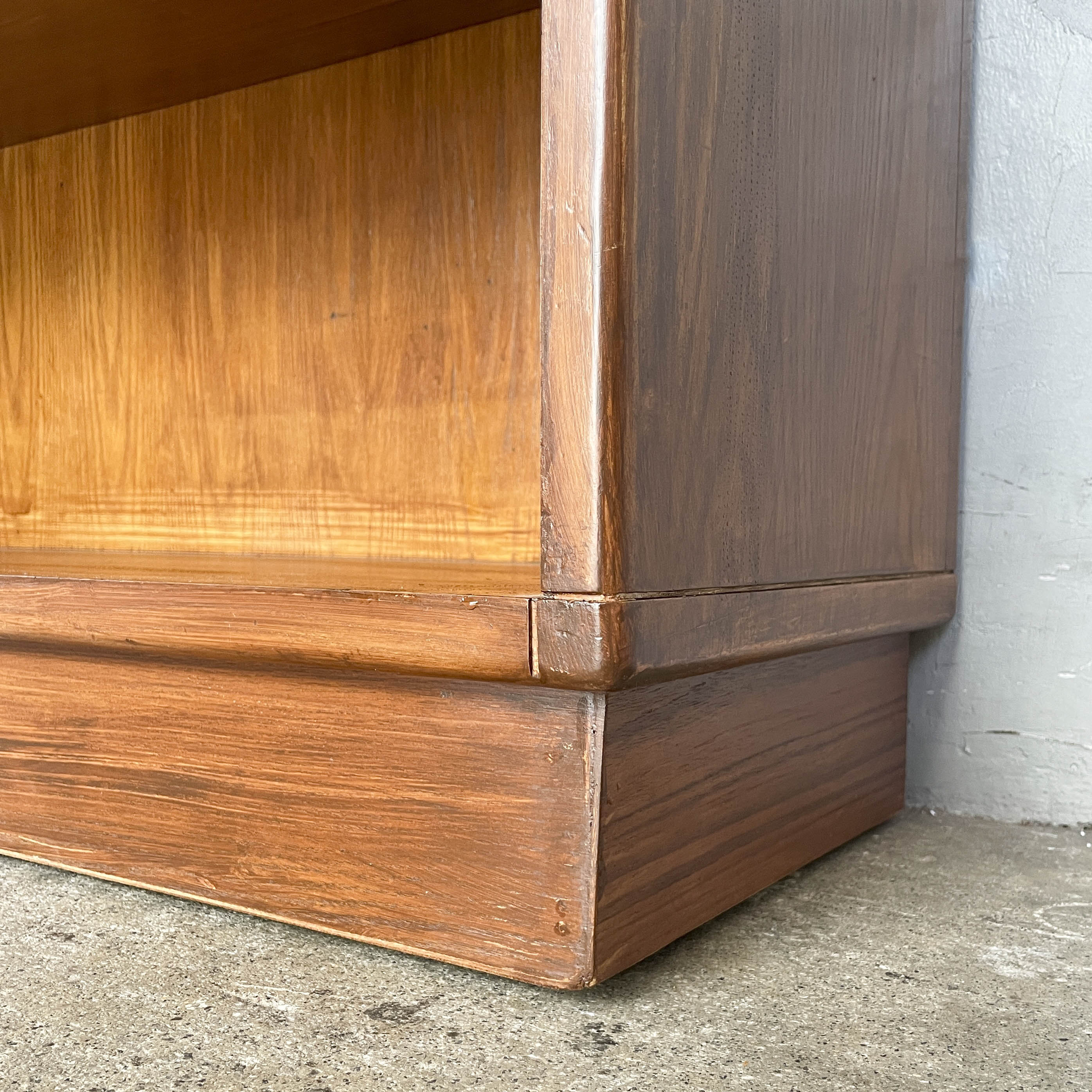 Mid-Height Teak Adjustable Shelf