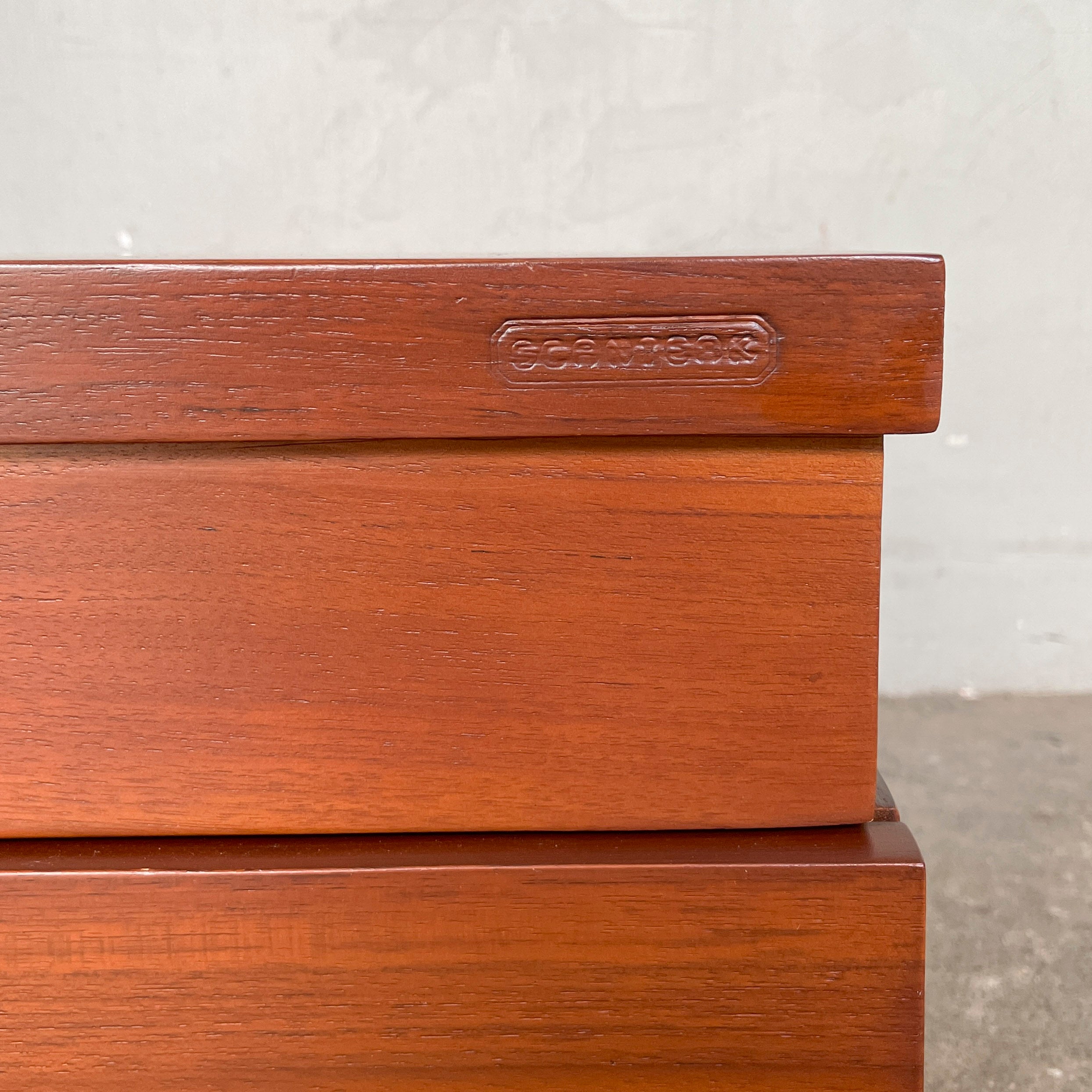Scanteak Jasen Coffee Table