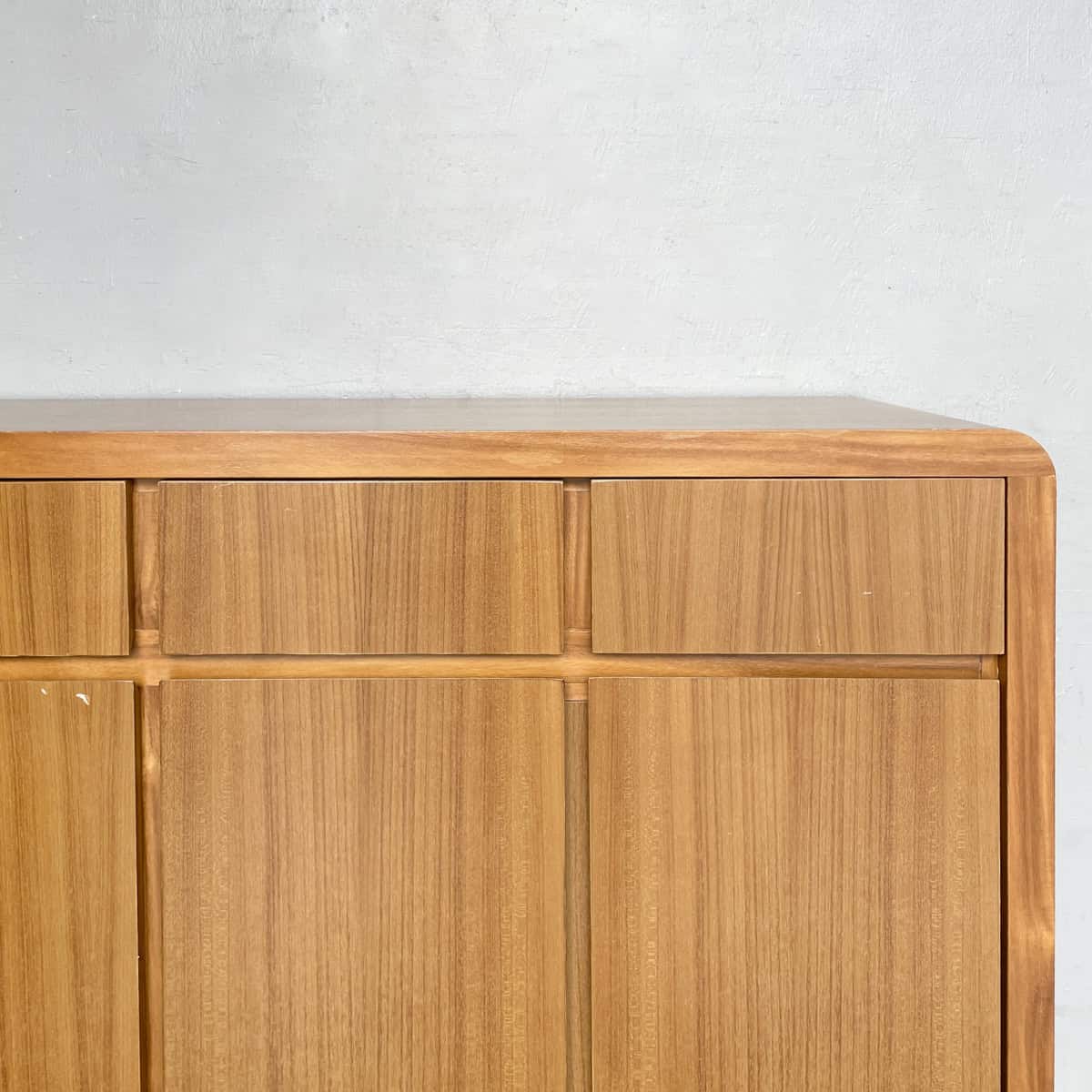 4-Door Curved Corner Wooden Sideboard