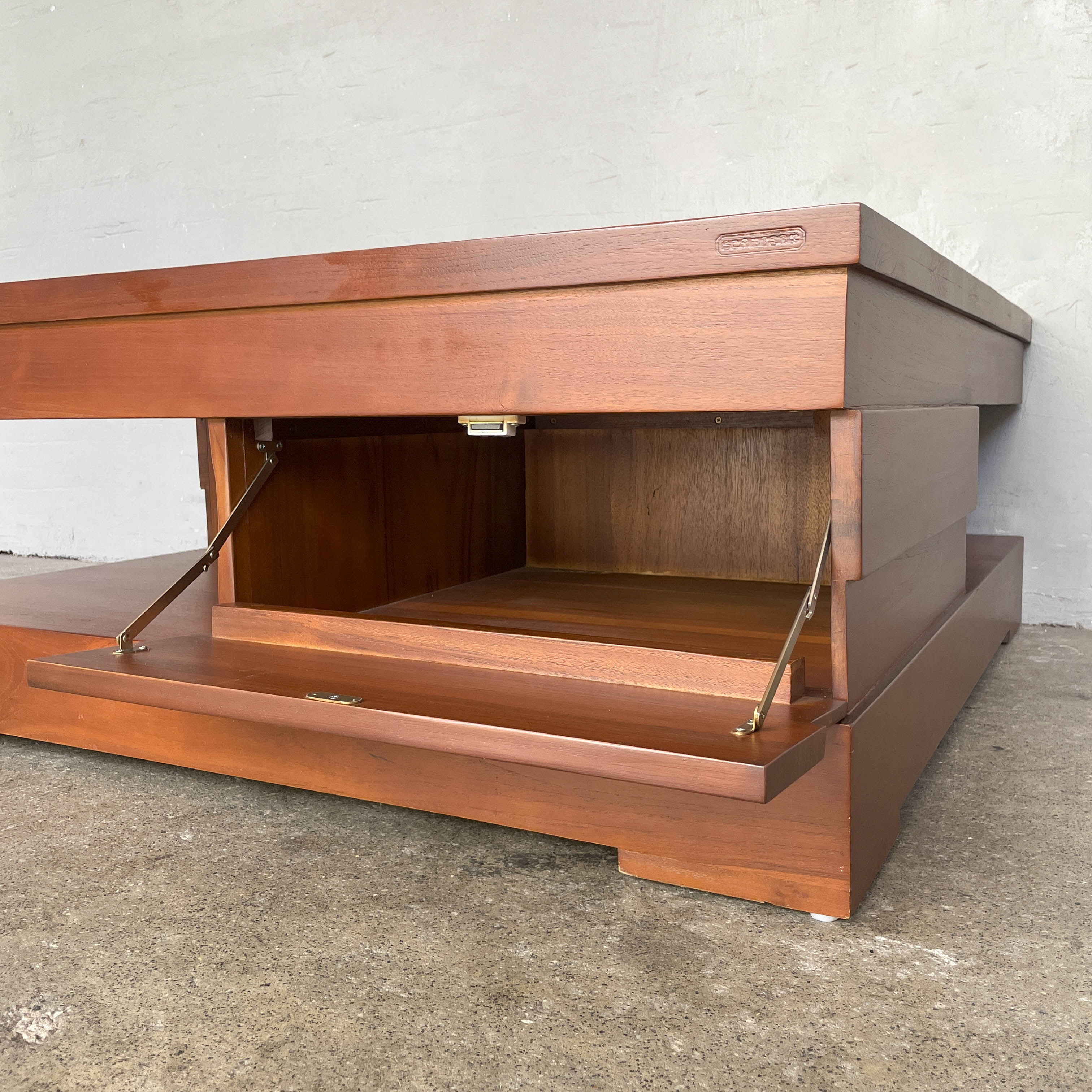 Scanteak Jasen Coffee Table