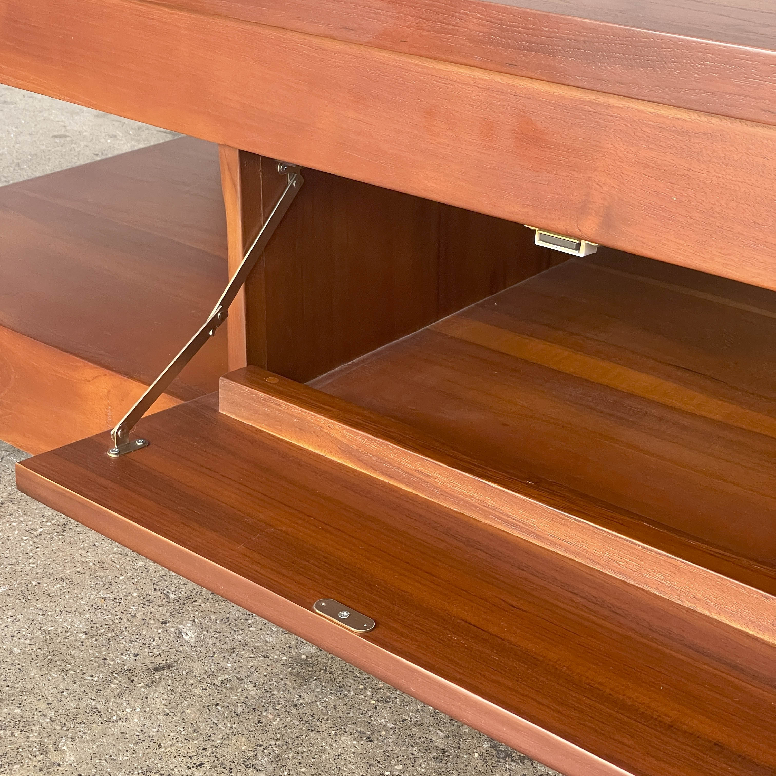 Scanteak Jasen Coffee Table
