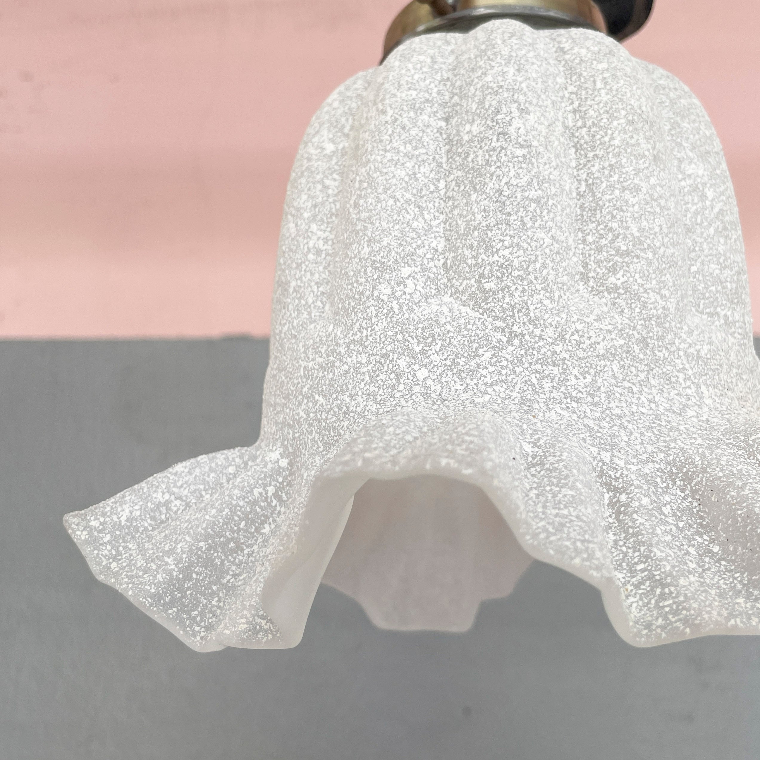 Textured Ruffled Tulip Pendant Light