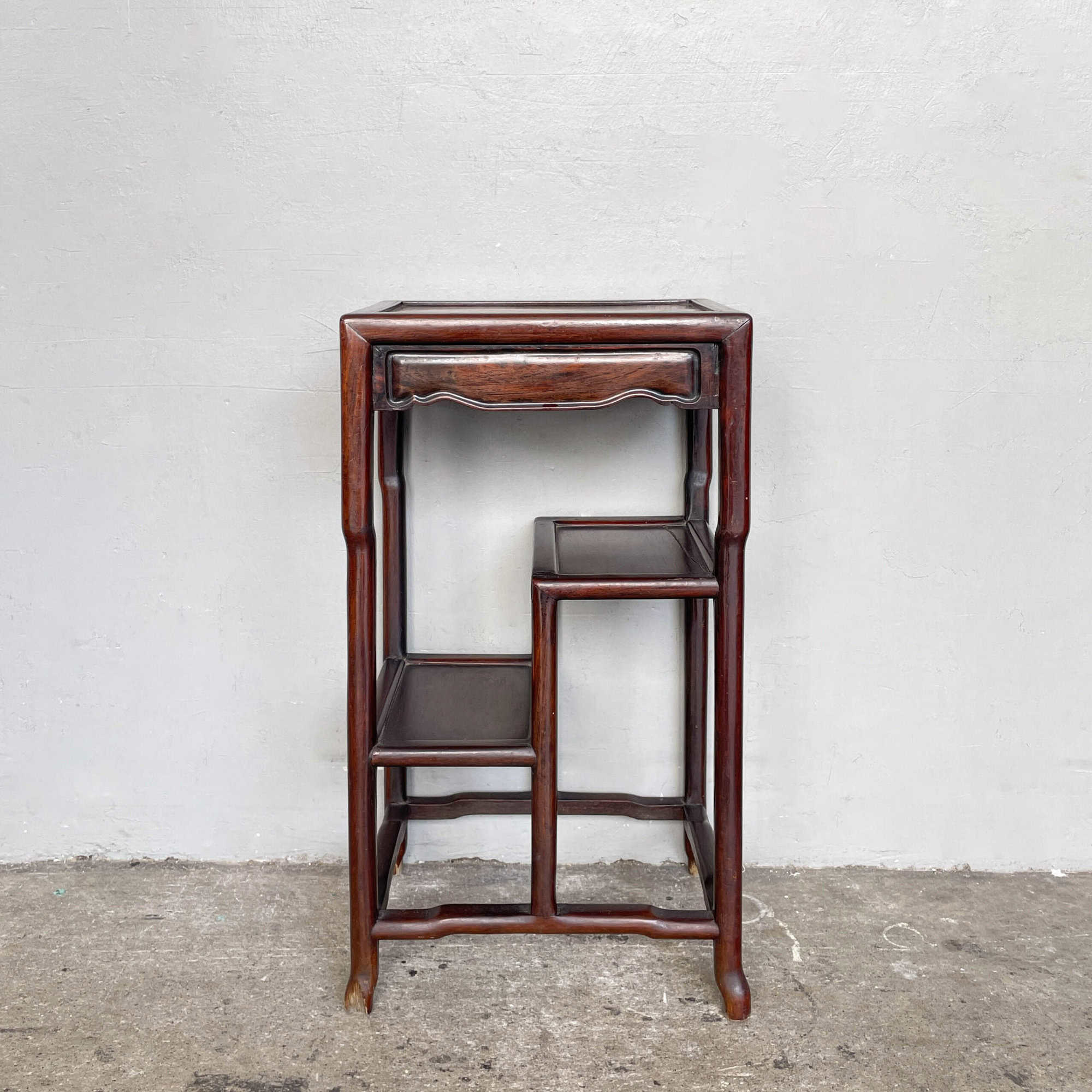 Set of Blackwood 2 Ladies Chair & 1 Table