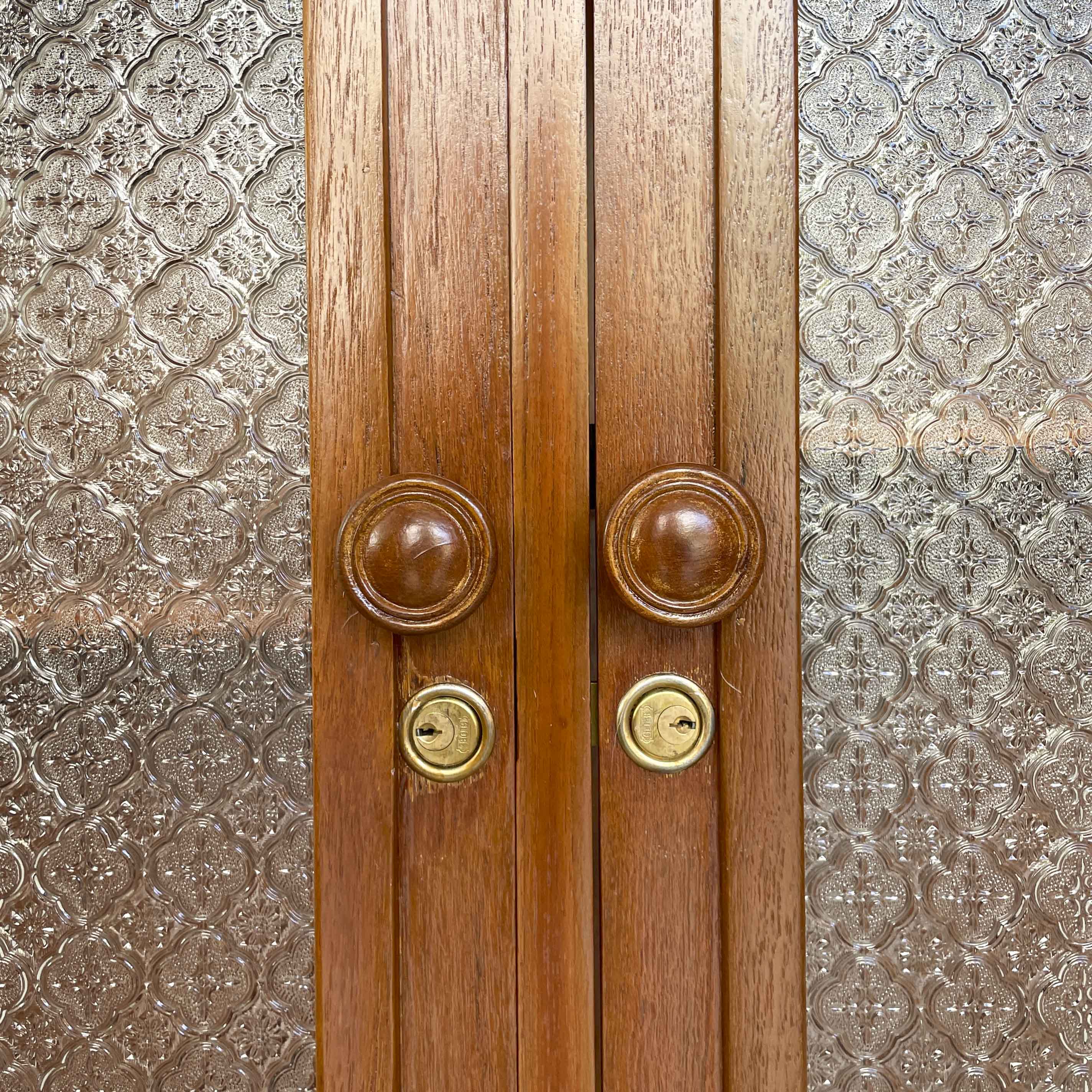 Refurbished Textured Floral Glass Cabinet