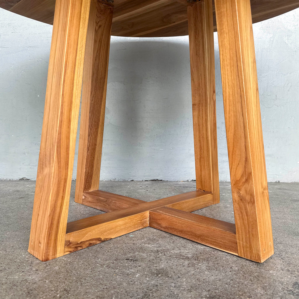 Round Cross-Base Teak Dining Table