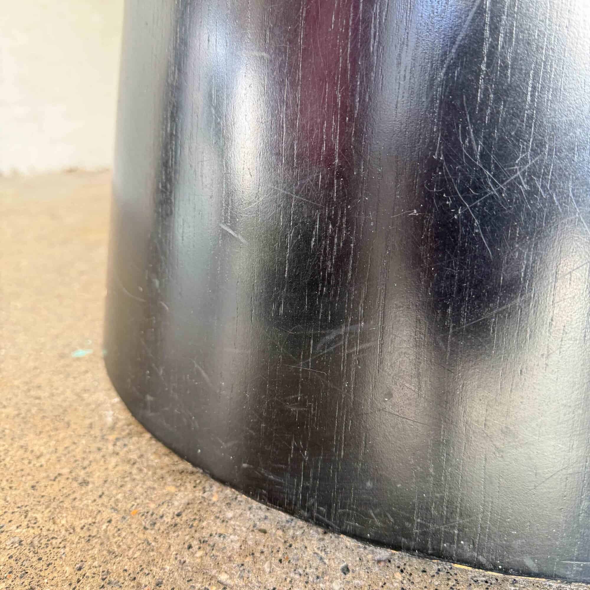 ø110cm Grey Marble Dining Table in Black