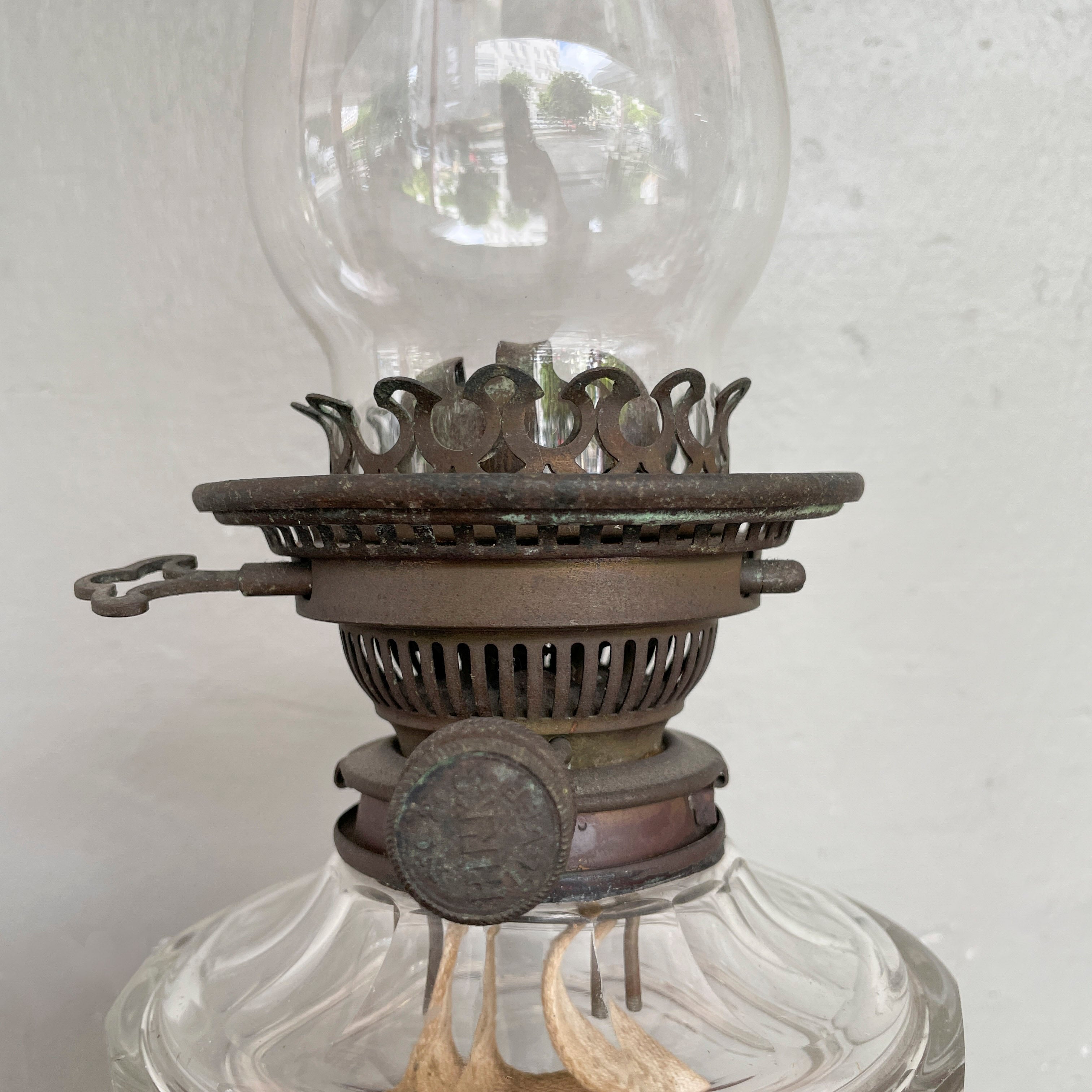 Vintage Hinks & Sons Oil Lamp