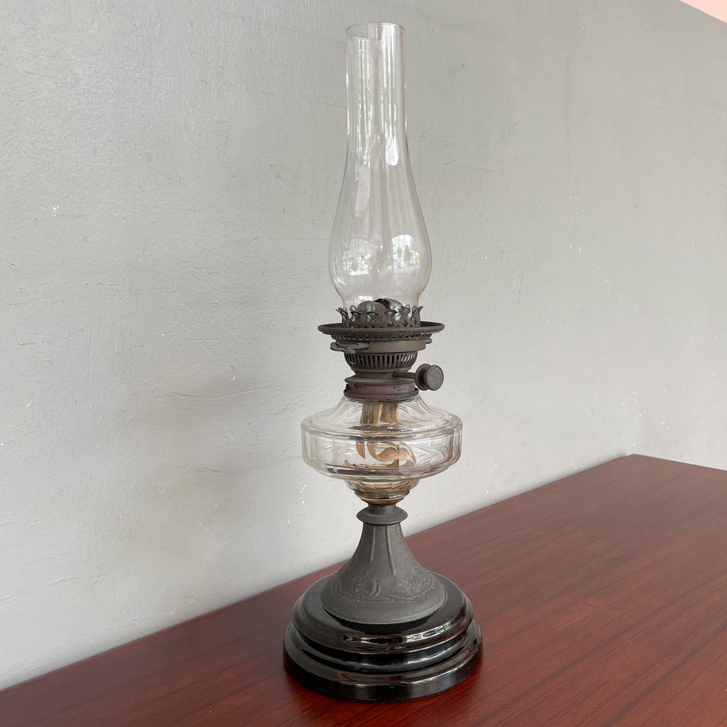 Vintage Hinks & Sons Oil Lamp