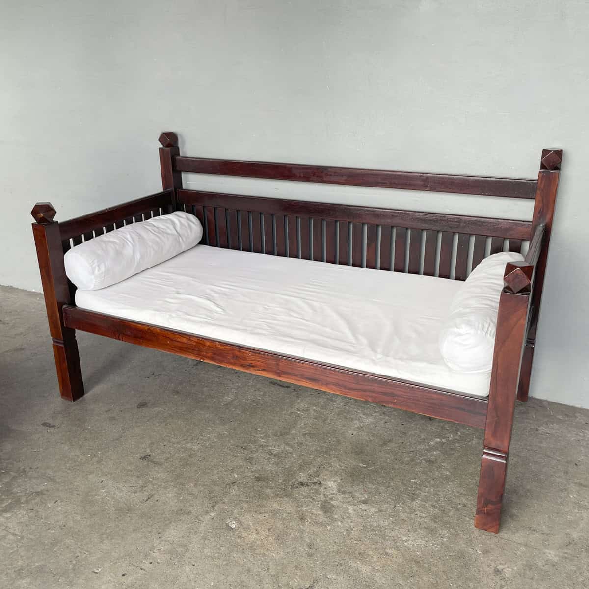 Teak Slatted Daybed
