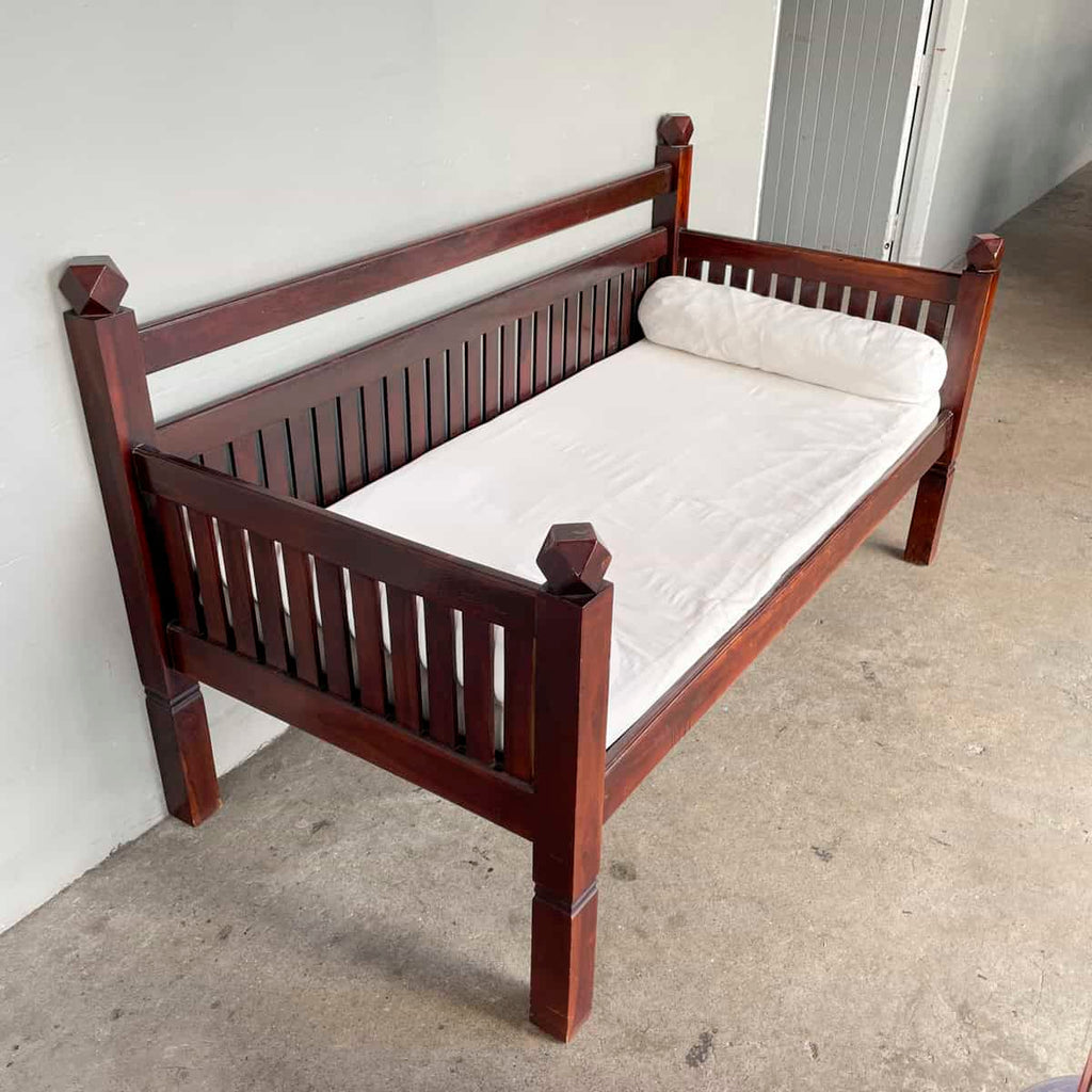Teak Slatted Daybed