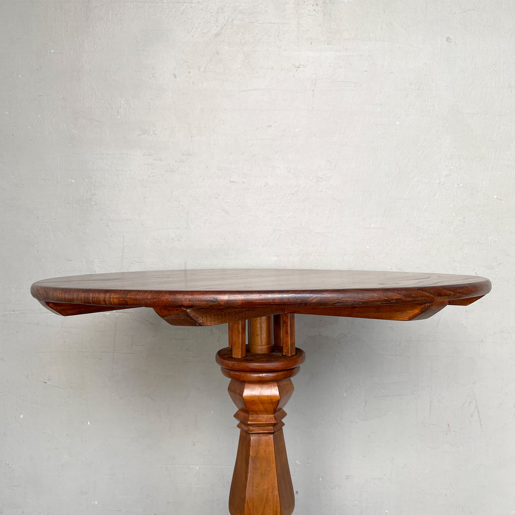Refurbished Pedestal Table & Chair Set