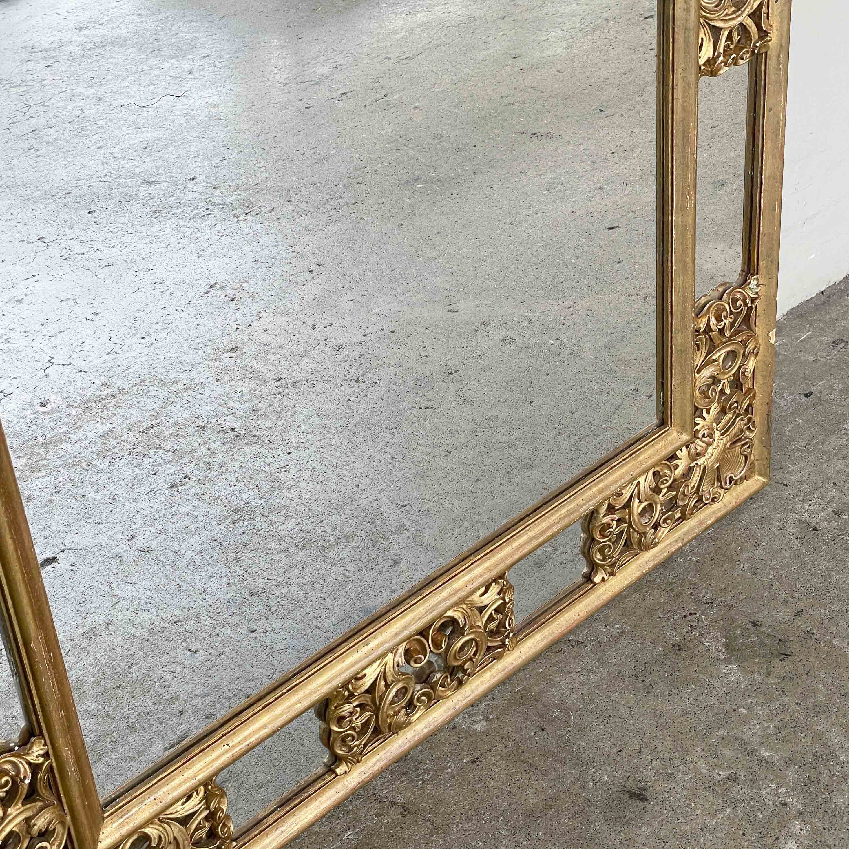 Ornate Gold Gilt Wall Mirror