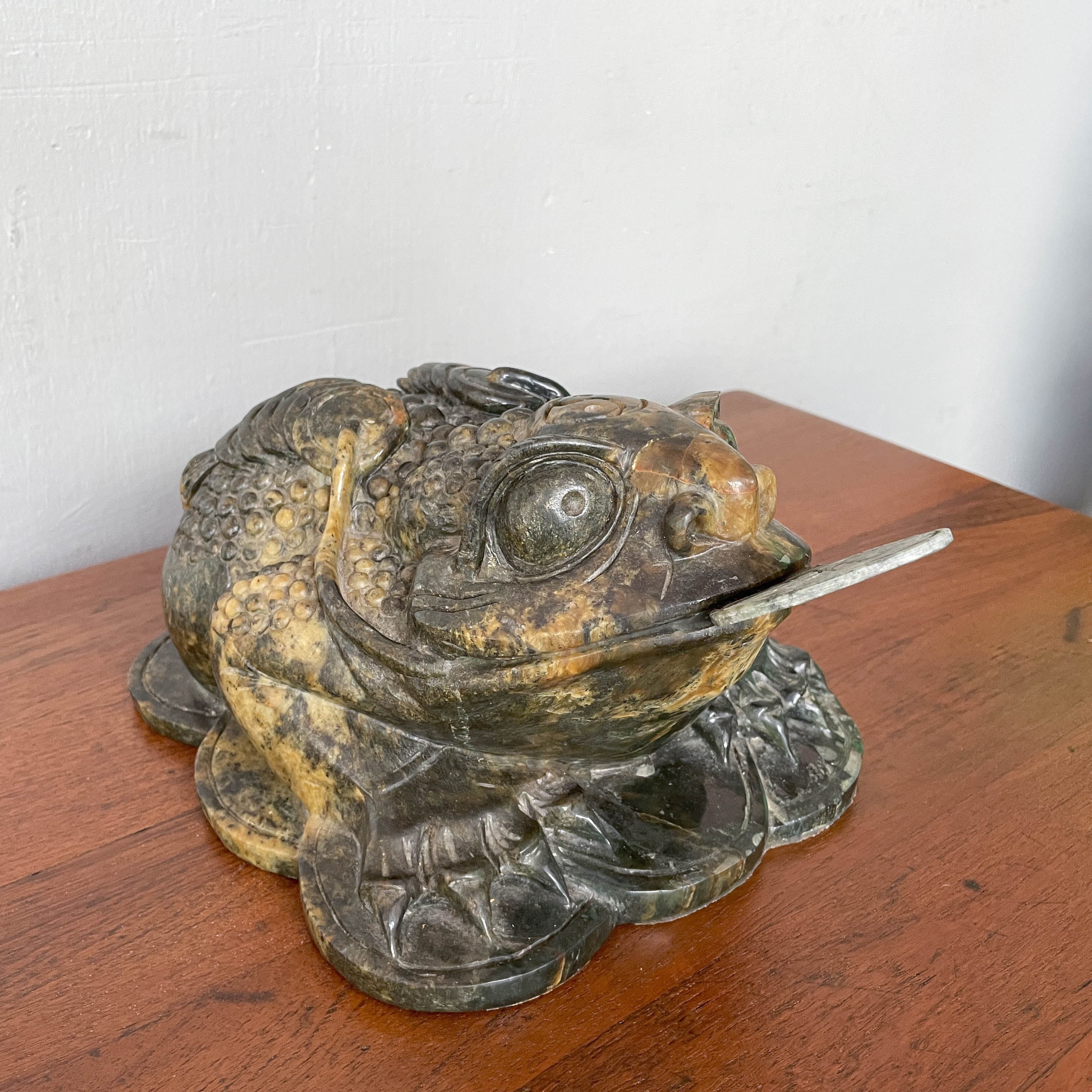 Carved Stone "Money Frog" Jin Chan (金蟾)
