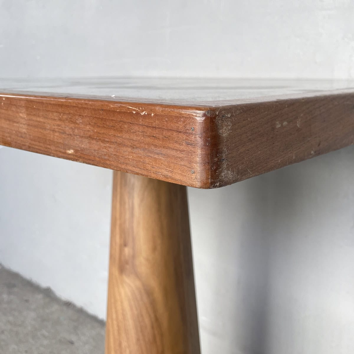 Small Square Marble Top Pedestal Table (75 x 60cm)