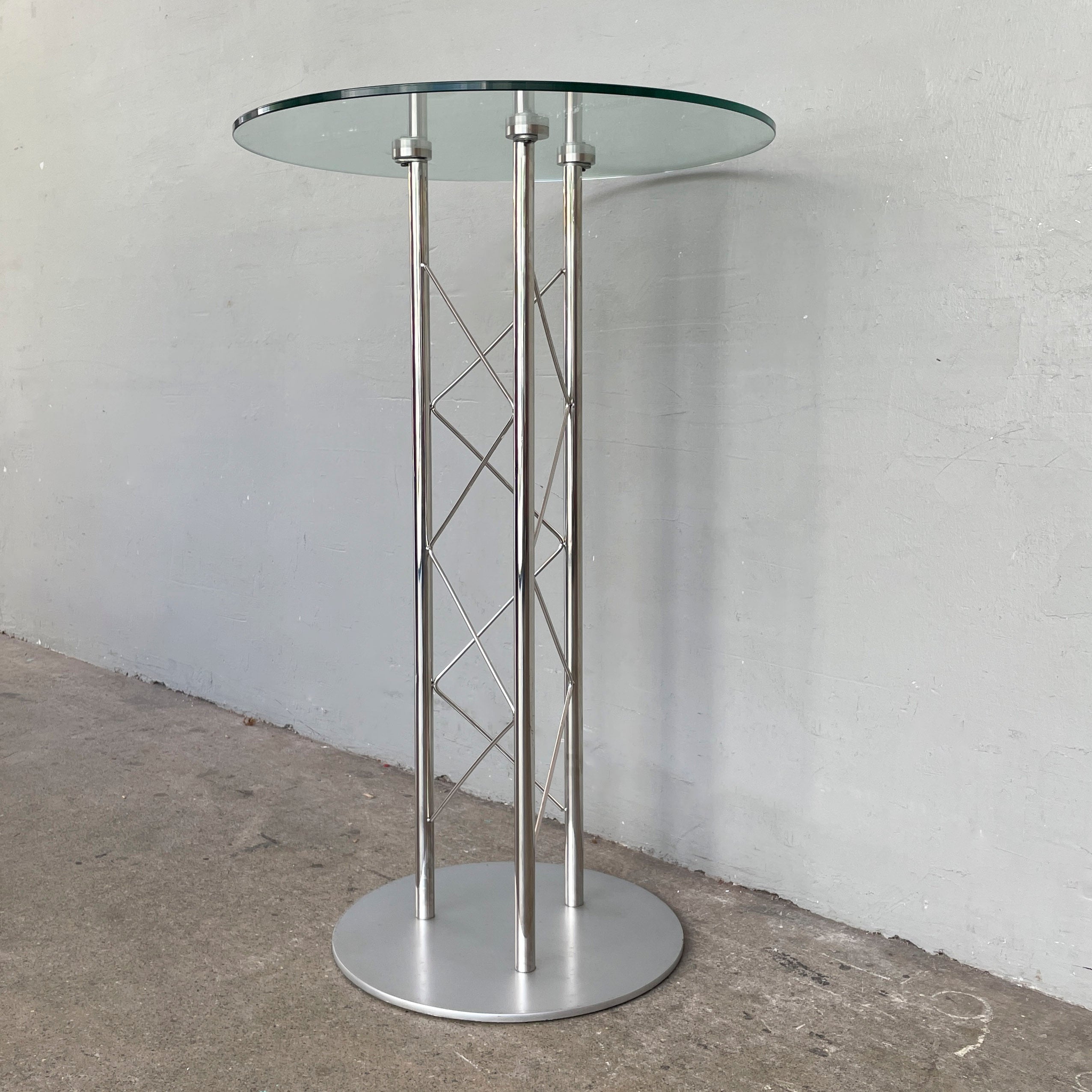 Round Glass Cocktail Table