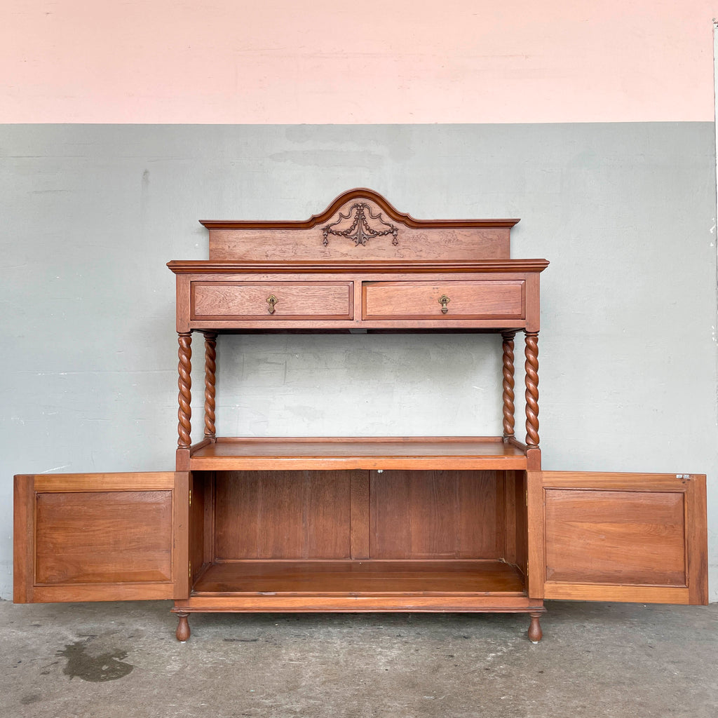 Vintage Colonial Sideboard with Barley Twist Supports