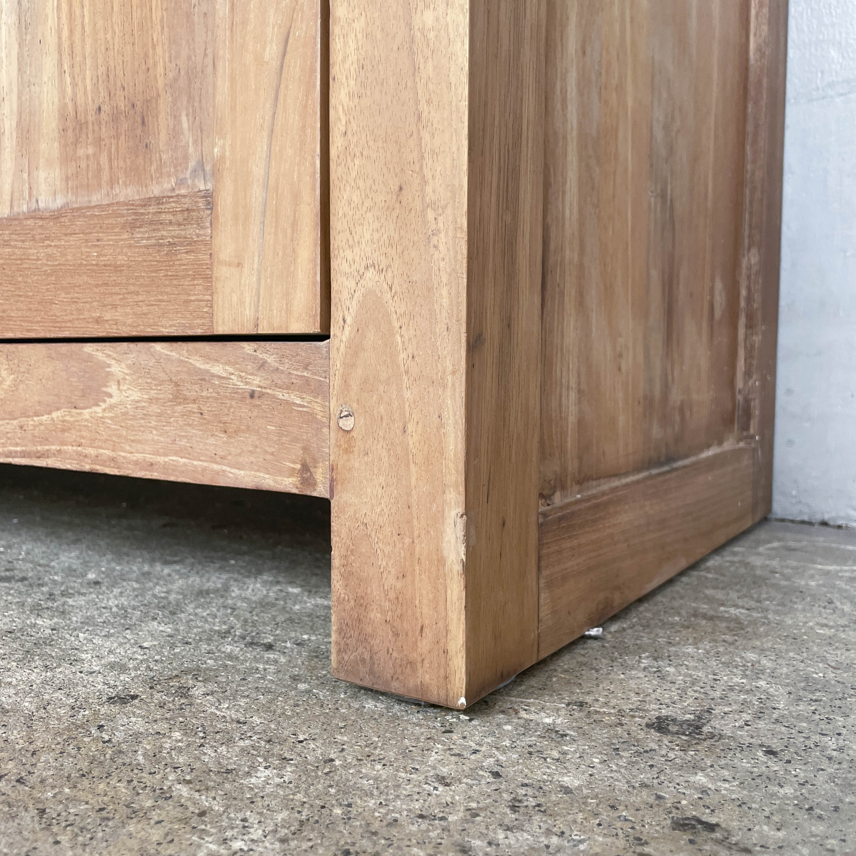 Bottle & Glassware Storage Cabinet