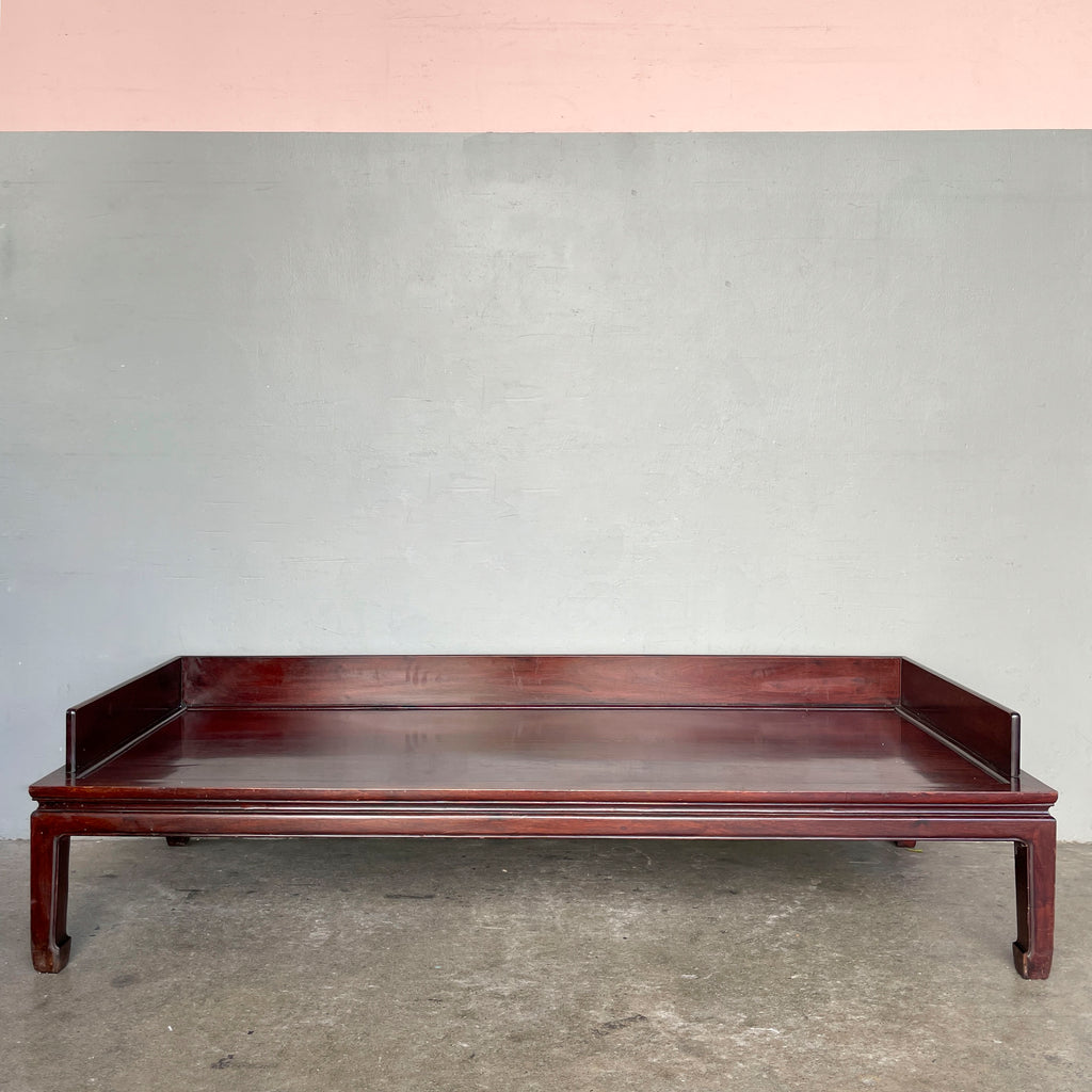 Rosewood Raised-Edge Daybed