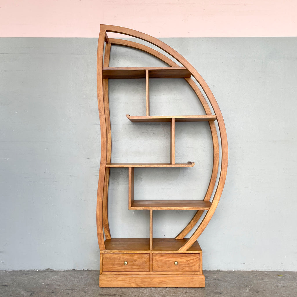 Leaf-Shaped Open Shelf