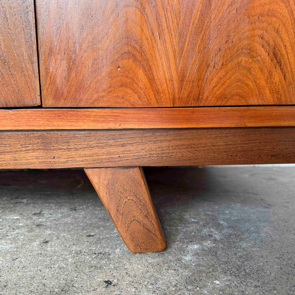 Refurbished Vintage Display-Storage Sideboard