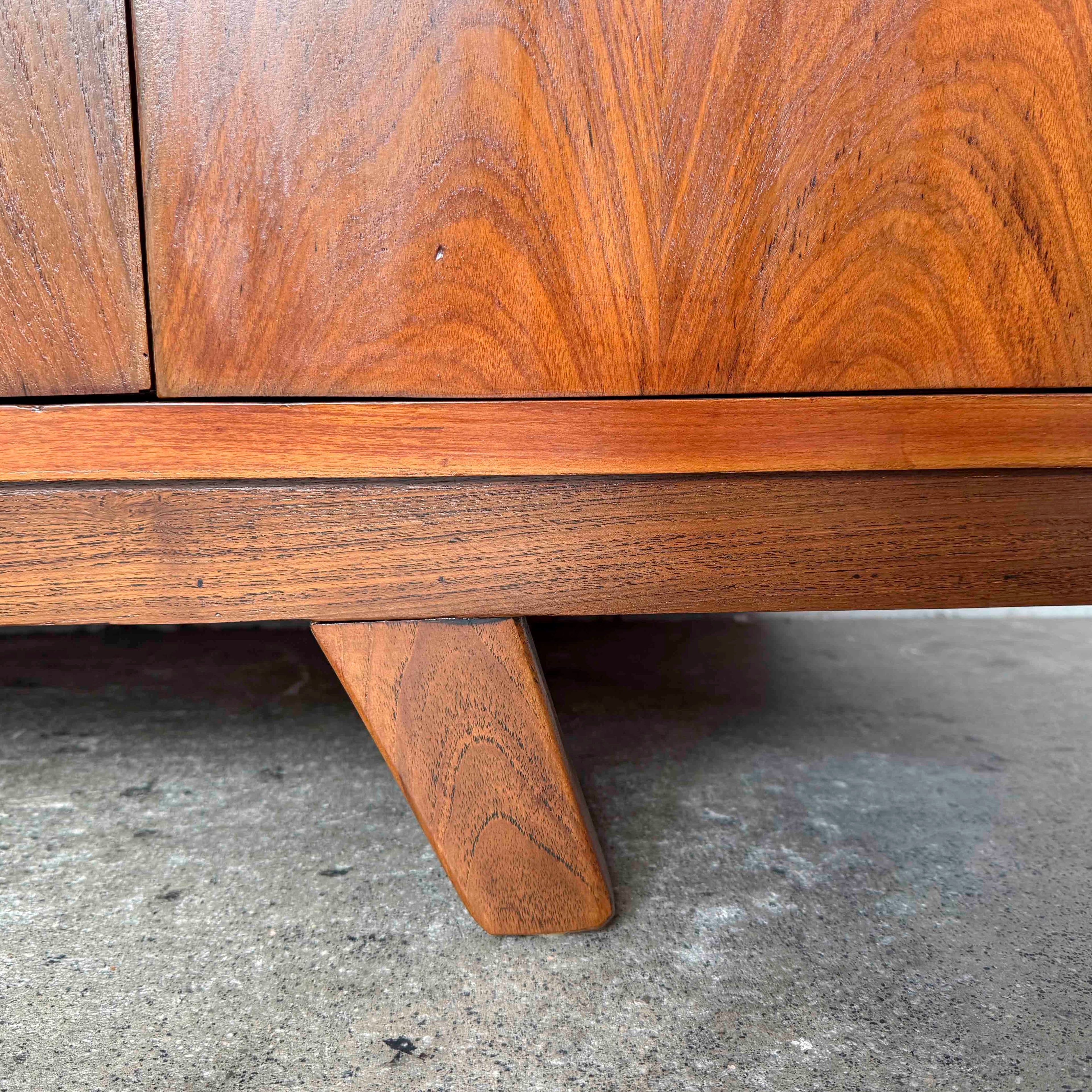 Refurbished Vintage Display-Storage Sideboard
