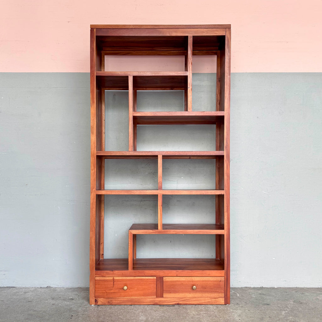 Dual-Access Open Shelf