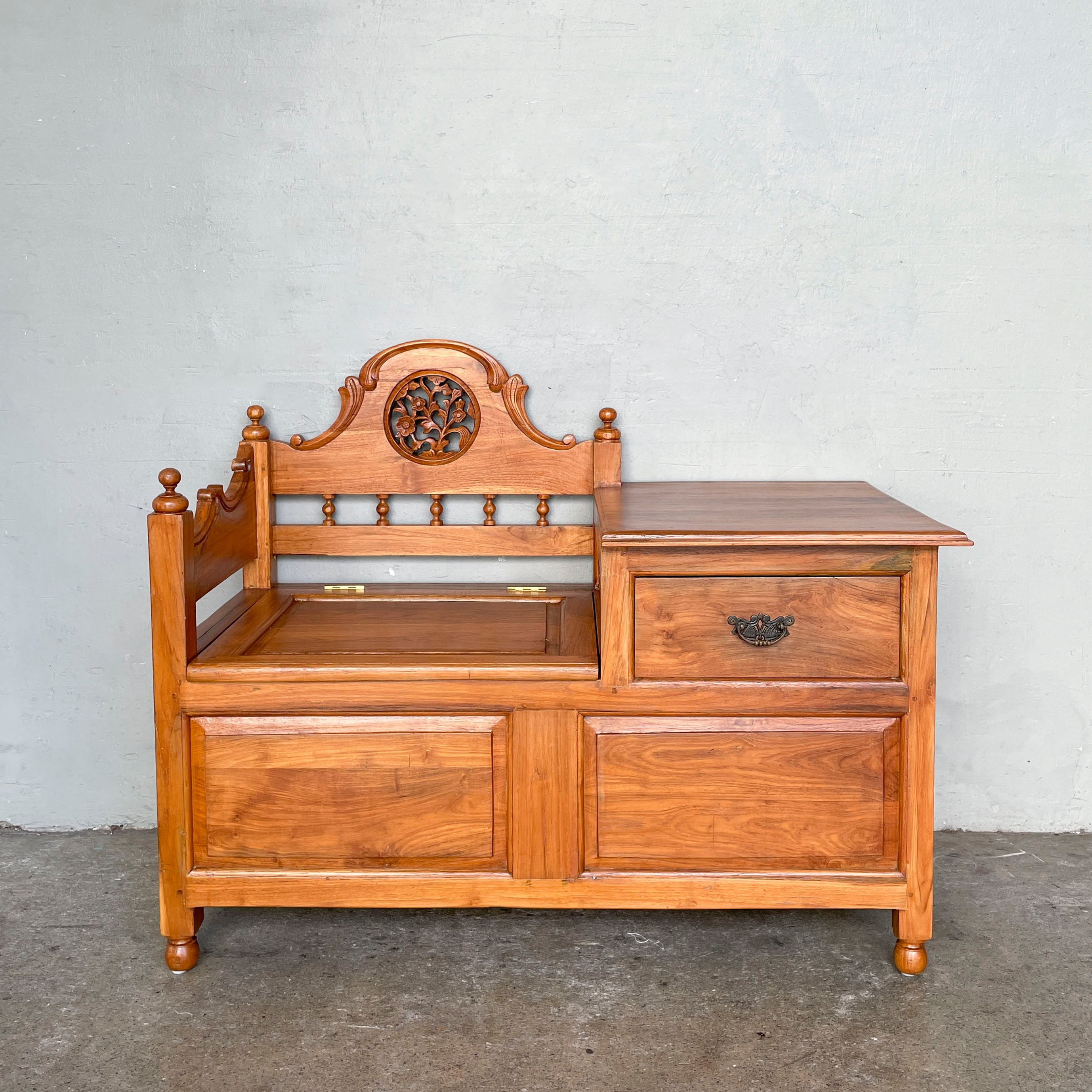 Refurbished Teak Entryway Storage Bench