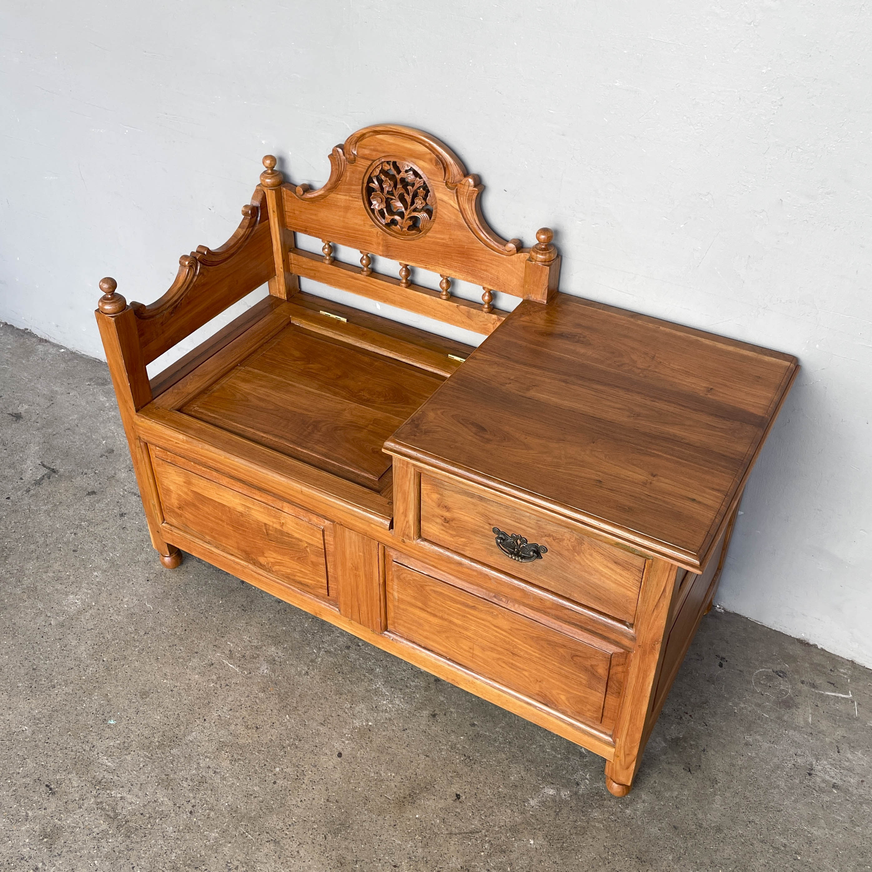 Refurbished Teak Entryway Storage Bench