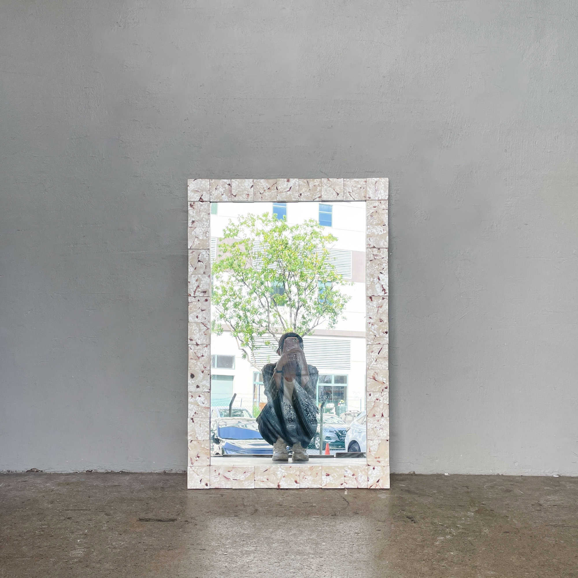 Mother of Pearl Shell Mirror - Pearl White